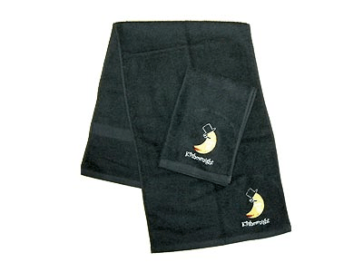 黒スポーツタオル　オリジナル刺繍